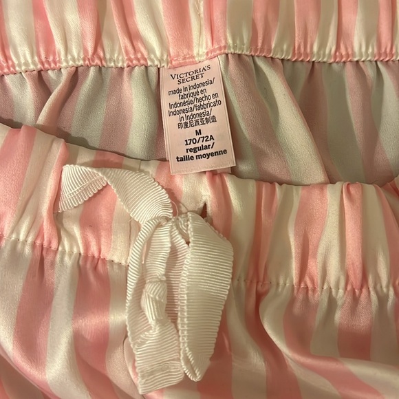 VICTORIA'S SECRET Glazed Satin Long Pajama Set, pink and white, black trim, sz M - Picture 7 of 13